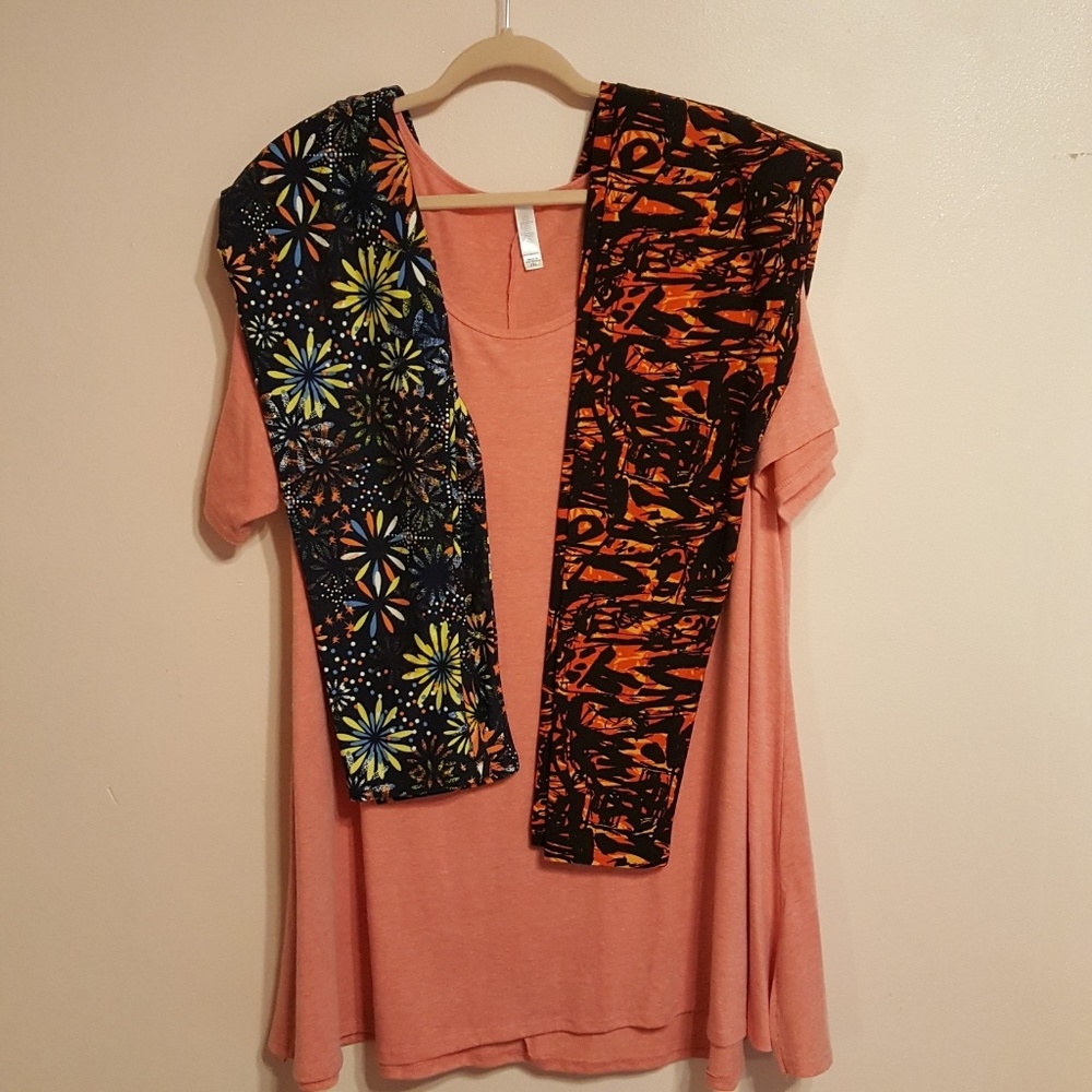 LulaRoe Perfect T 3X & 2 leggings TC